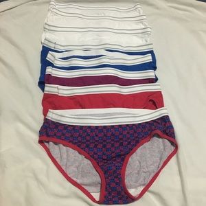 Hanes 8-Pack Size 5 Small Hipster Panties